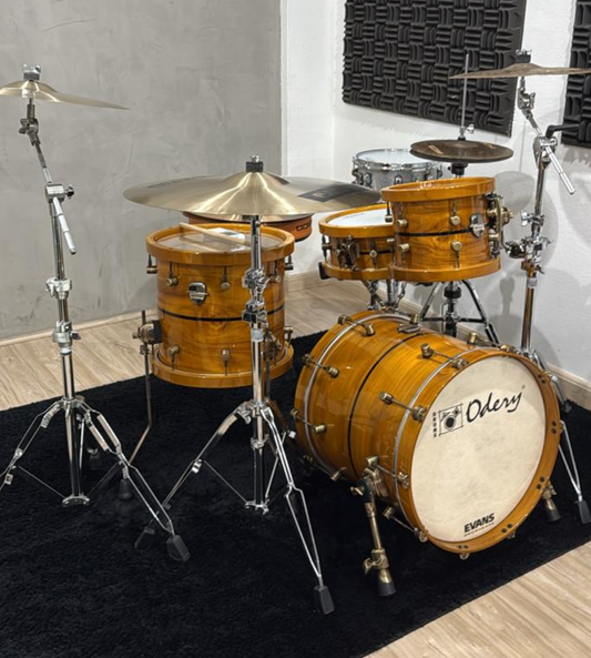 Odery Custom Shop Kit, Araucaria & Teak woods, with antique brass hardware and wood hoops - 10"/14"/18"