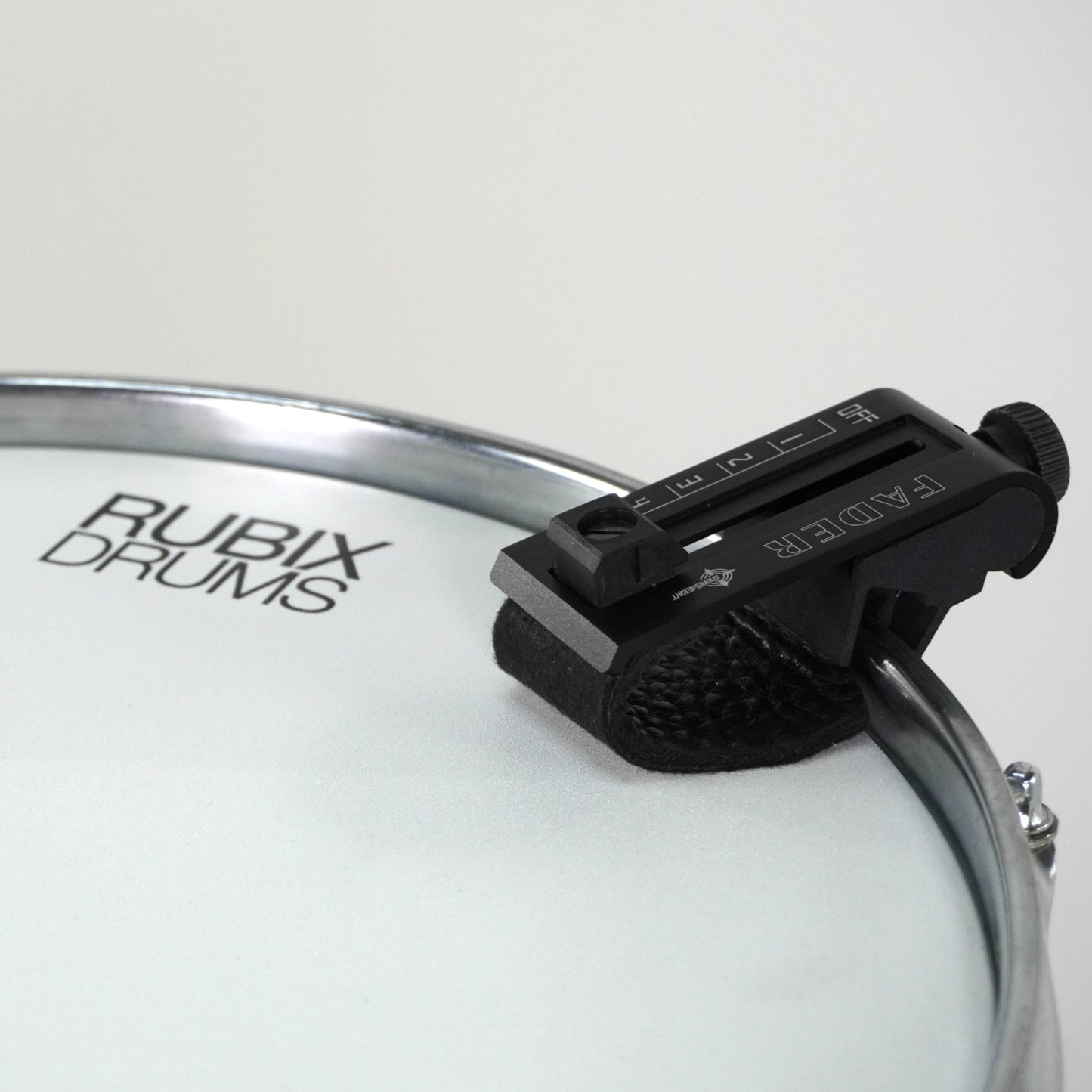 Snareweight Fader F-1